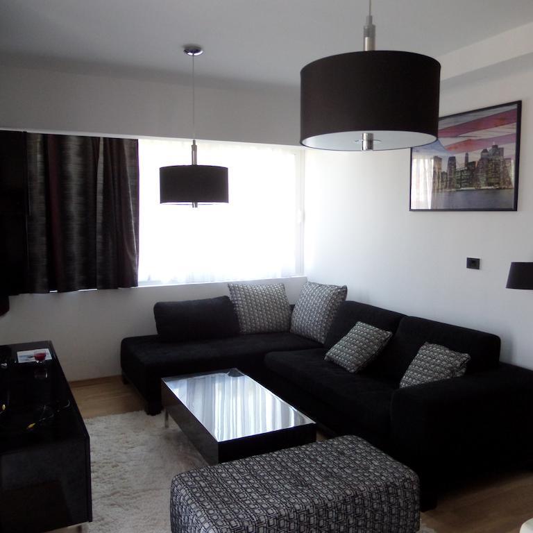 Agape Apartments Tivat Zimmer foto