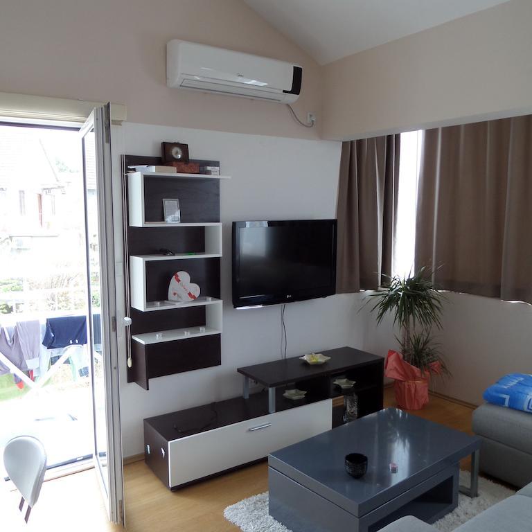 Agape Apartments Tivat Zimmer foto