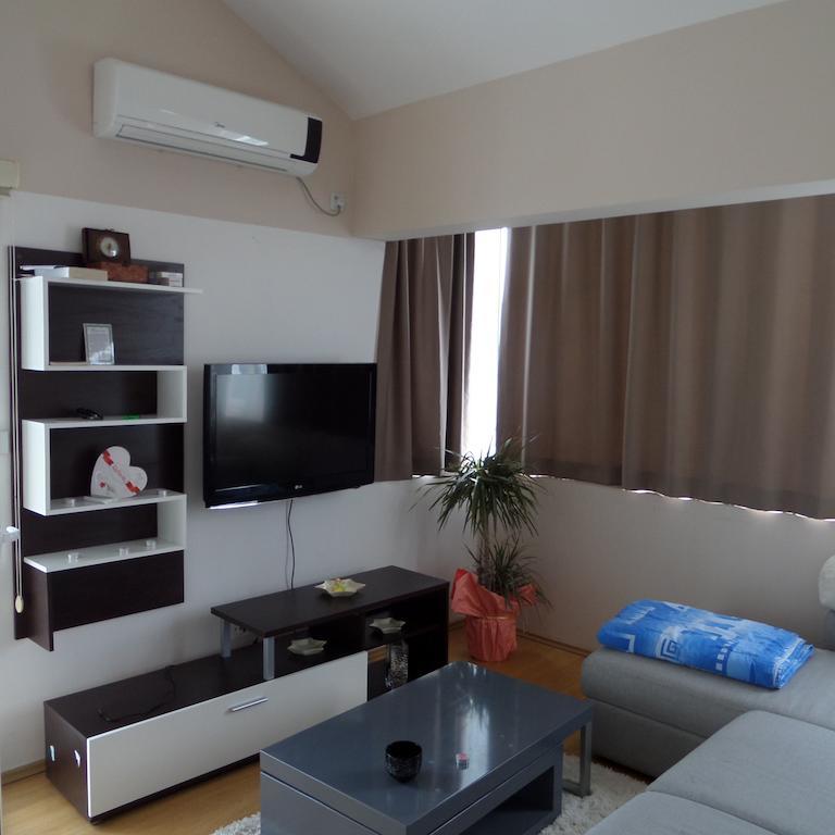 Agape Apartments Tivat Zimmer foto